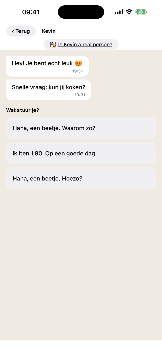 A match called Kevin texts: Hey! Je bent echt leuk. Snelle vraag: kun jij koken? Three possible replies are shown to pick from.